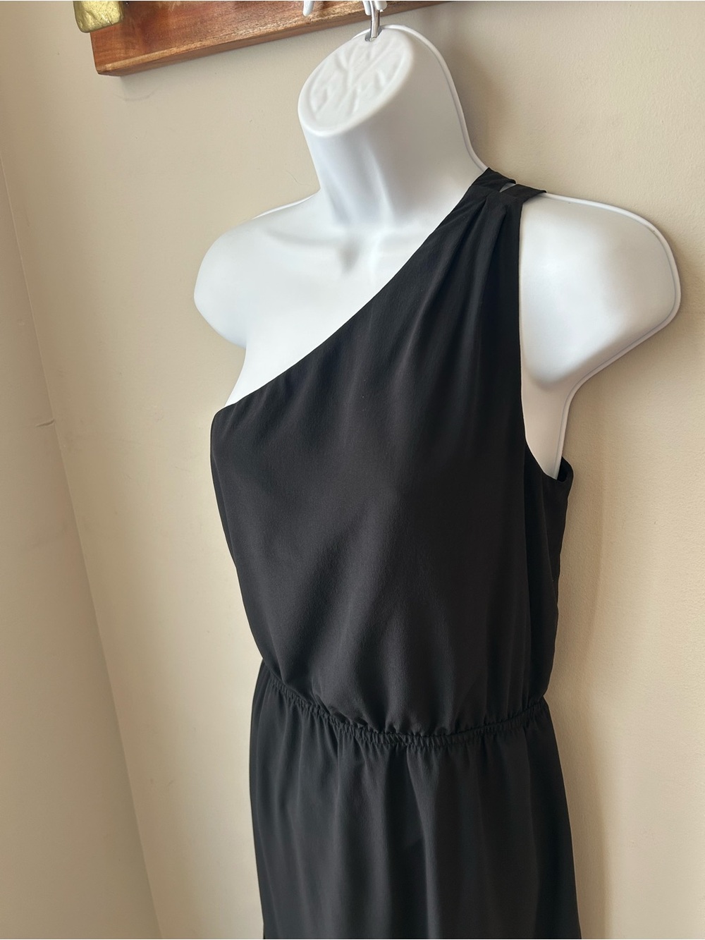 Club Monaco SILK Black One-Shoulder Maxi Dress with Side Slits - 90s Minimalism - Picture 4 of 14